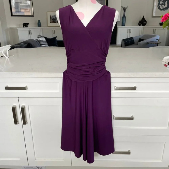 Papillon Vancouver Los Angeles V Neck Faux Wrap Fit & Flare Dress Purple Sz S - Picture 9 of 9